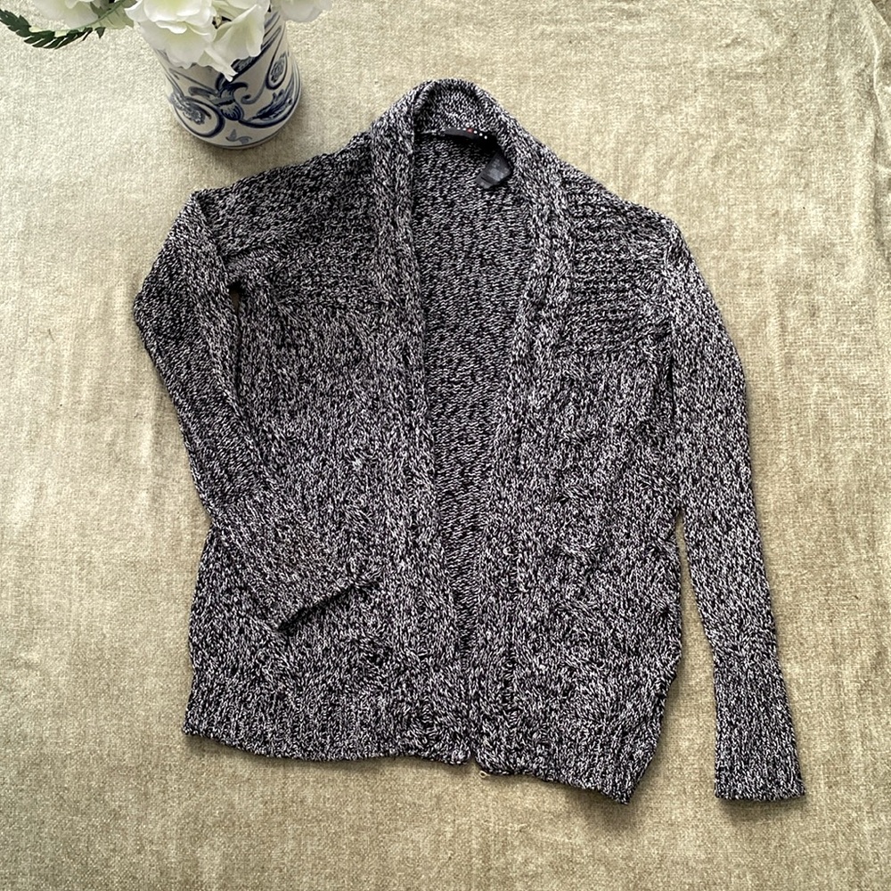 Black and white cotton sweater